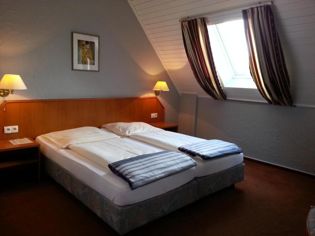 Hotel Restaurant Klostermuehle Reutlingen Ngoại thất bức ảnh