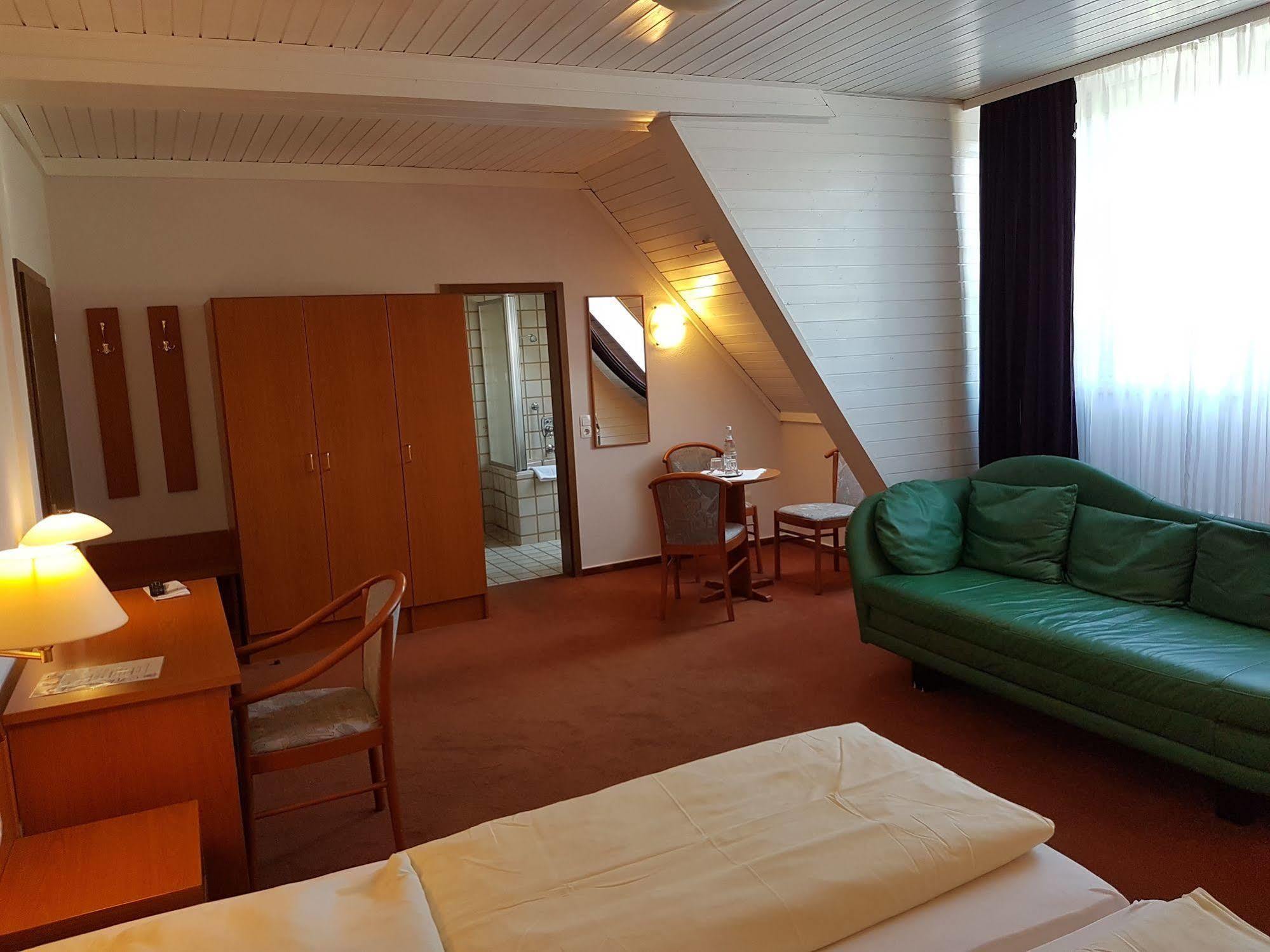 Hotel Restaurant Klostermuehle Reutlingen Ngoại thất bức ảnh